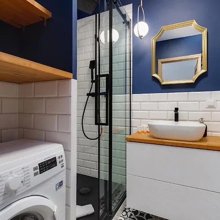 Salt Island Sea And Harbor View By Renters דירה קולובז'ג